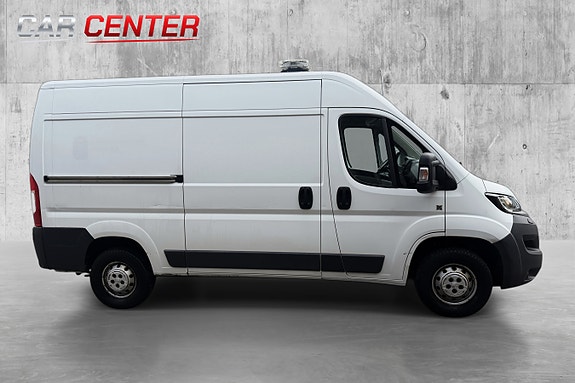 Peugeot Boxer 335 14 of 30