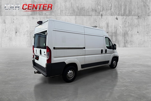 Peugeot Boxer 335 12 of 30