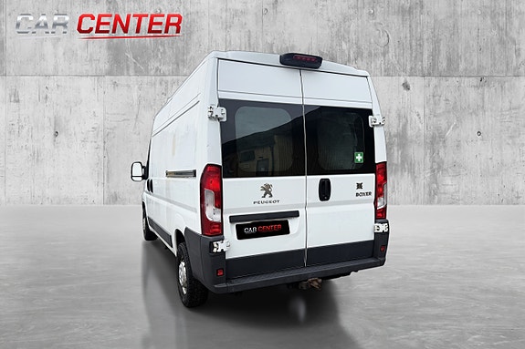 Peugeot Boxer 335 9 of 30