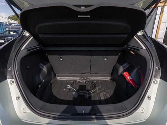 Nissan Leaf 17 of 30