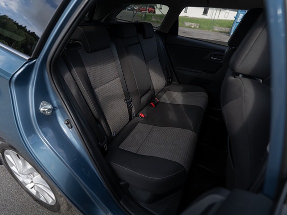 Toyota Auris 24 of 30