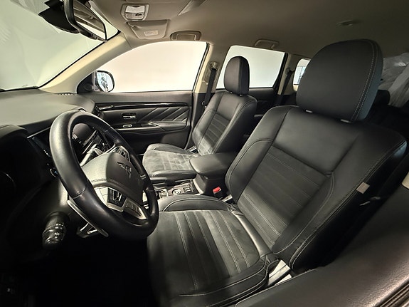Mitsubishi Outlander 7 of 30