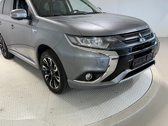 Mitsubishi Outlander 15 of 30