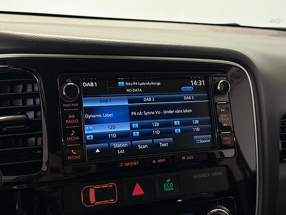 Mitsubishi Outlander 24 of 30