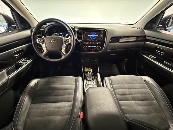 Mitsubishi Outlander 5 of 30
