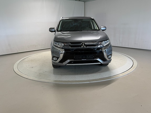 Mitsubishi Outlander 14 of 30