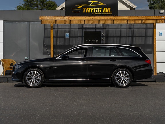 Mercedes-Benz E220 d 10 of 30