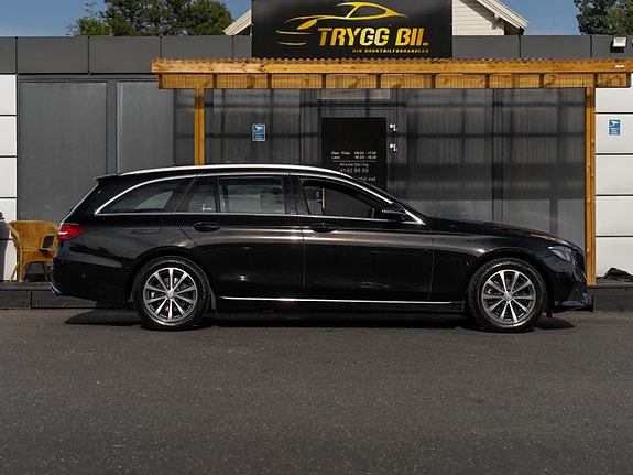 Mercedes-Benz E220 d 5 of 30