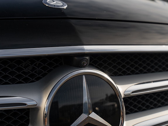 Mercedes-Benz E220 d 13 of 30