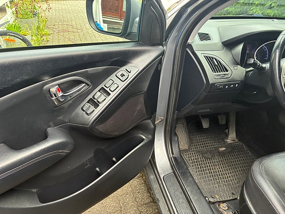 Hyundai ix35 19 of 29