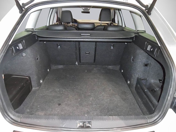 Skoda Octavia Scout 21 of 26