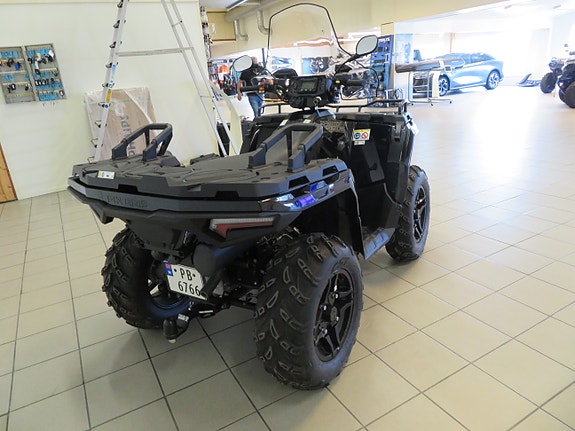 Polaris Sportsman 570 EPS 7 of 11