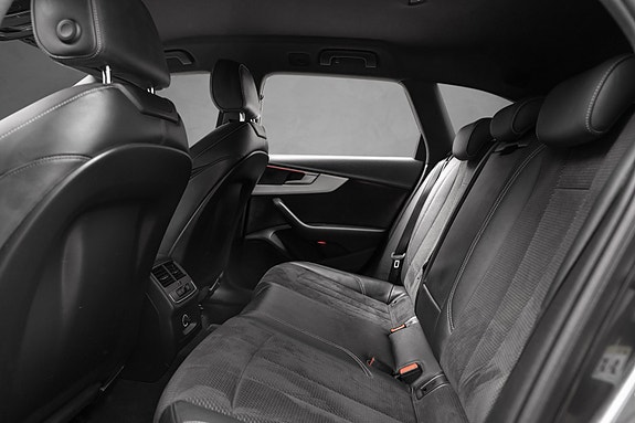 Audi A4 18 of 30