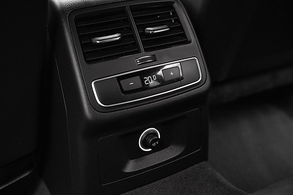 Audi A4 19 of 30