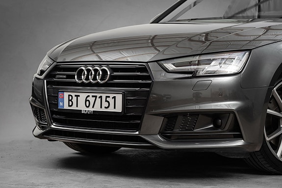Audi A4 8 of 30