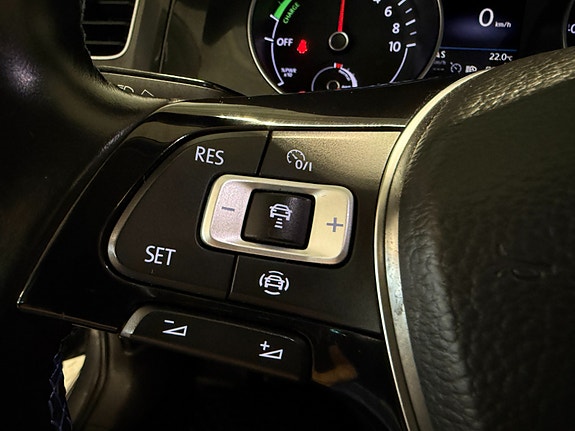 Volkswagen e-Golf VII 20 of 30