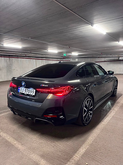 BMW i4 14 of 15