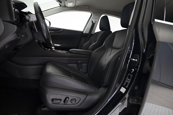 Lexus NX450h 10 of 29