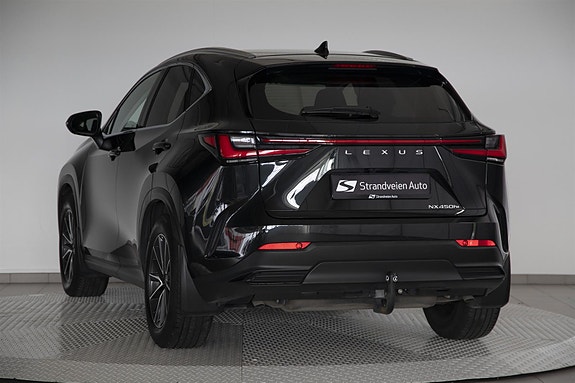 Lexus NX450h 7 of 29