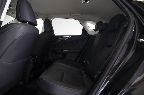 Lexus NX450h 22 of 29