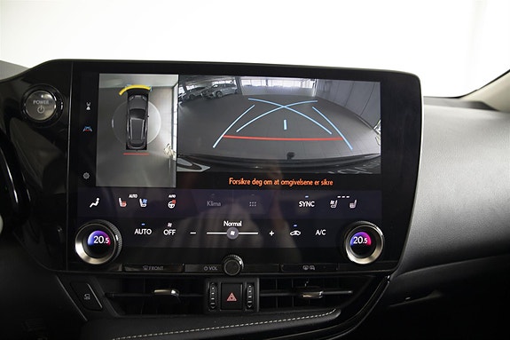 Lexus NX450h 17 of 29