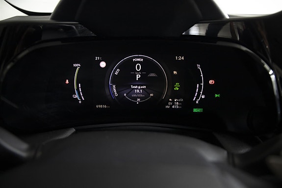 Lexus NX450h 13 of 29