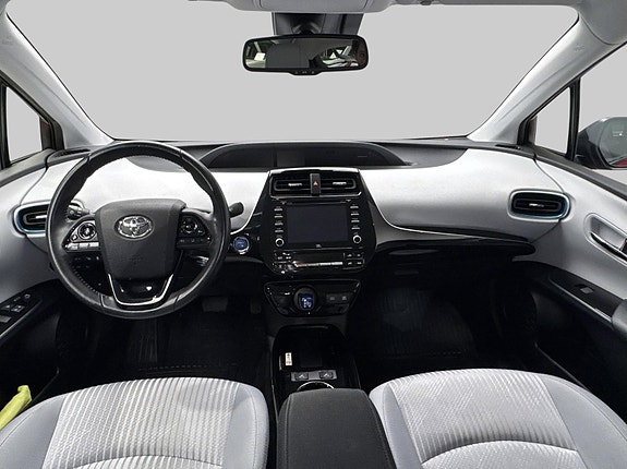 Toyota Prius 13 of 22