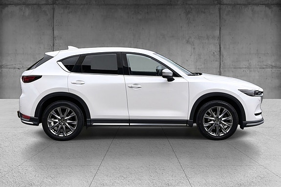 Mazda CX-5 9 of 28