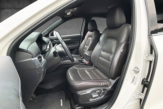 Mazda CX-5 13 of 28