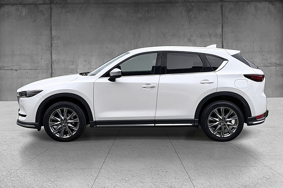 Mazda CX-5 3 of 28