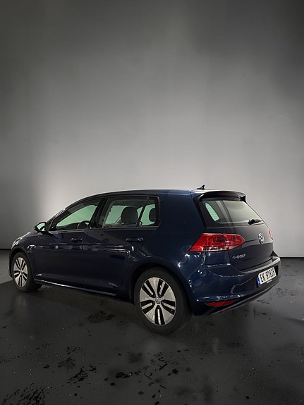 Volkswagen e-Golf VII 6 of 20