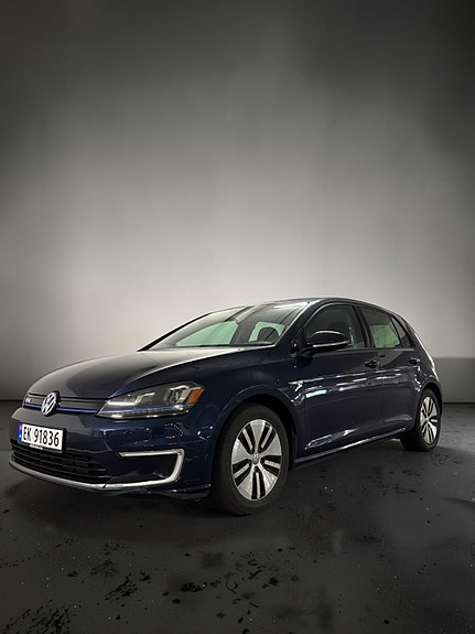 Volkswagen e-Golf VII 3 of 20