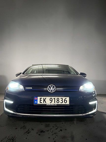Volkswagen e-Golf VII 4 of 20