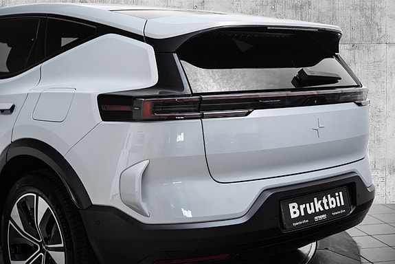 Polestar 3 7 of 29