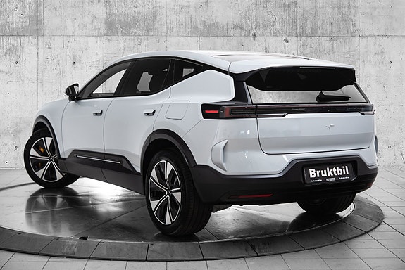 Polestar 3 6 of 29