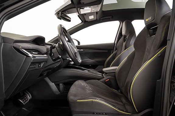 Skoda Enyaq Coupe RS 17 of 30