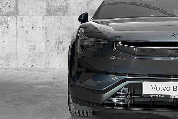 Polestar 3 4 of 28