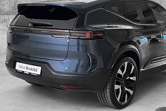 Polestar 3 7 of 28