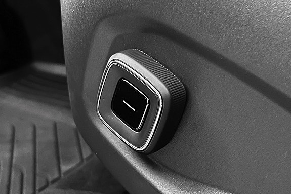 Polestar 3 24 of 28