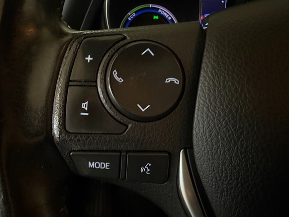 Toyota Auris 20 of 30