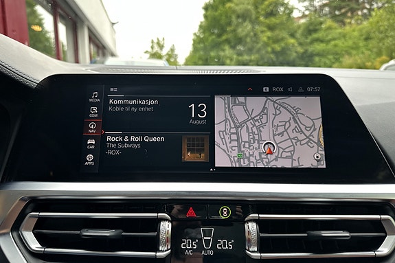 BMW M440i 23 of 30