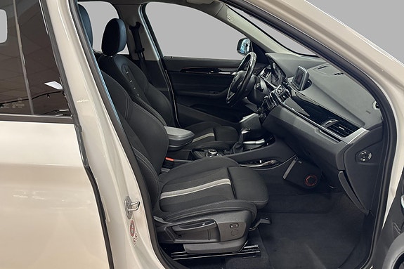 BMW X1 18 of 21