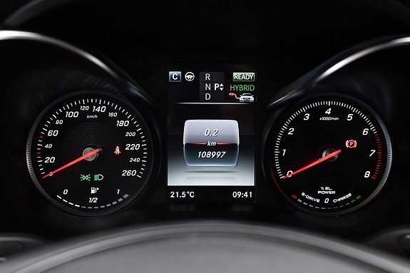 Mercedes-Benz GLC350 e 20 of 27