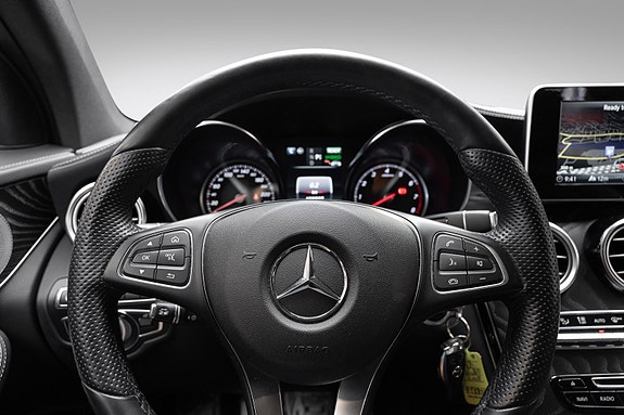 Mercedes-Benz GLC350 e 19 of 27