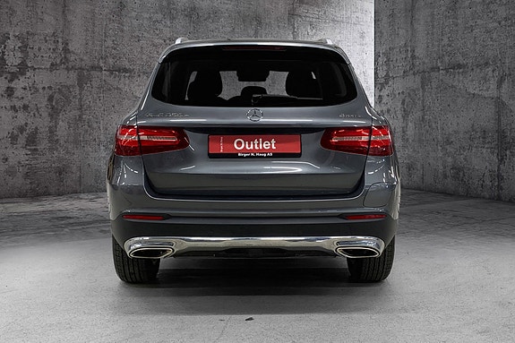 Mercedes-Benz GLC350 e 8 of 14