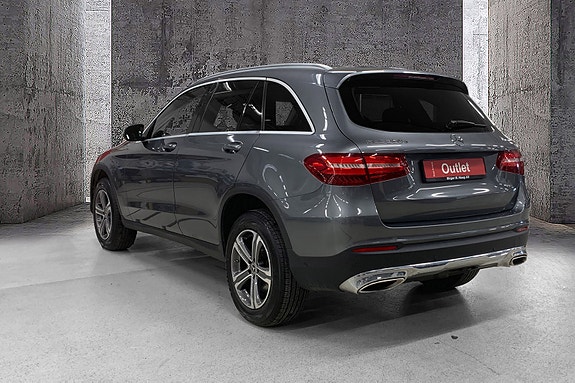 Mercedes-Benz GLC350 e 2 of 14