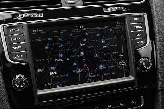 Volkswagen Golf 20 of 27