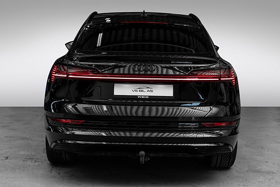 Audi e-tron Sportback 7 of 30