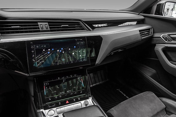 Audi e-tron Sportback 11 of 30