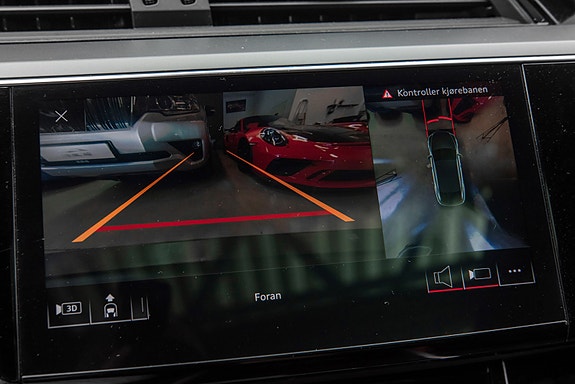 Audi e-tron Sportback 22 of 30